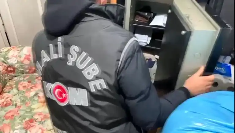 Kapalıçarşı'da Kara Para Aklama Operasyonu: 37 Gözaltı
